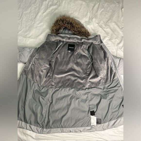 Marmot Montreal Women's 700 Down Puffer Coat - Glacier Grey | Size M - Picture 9 of 13